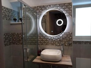 Nisos suite
